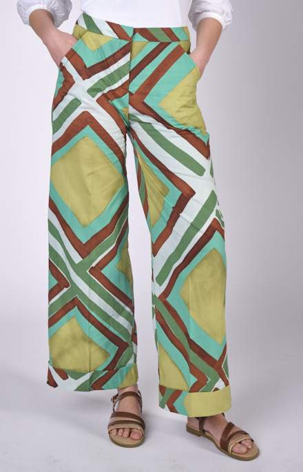 Pantalone gamba larga con fantasia geometrica_COL_483_01