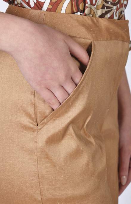 Pantalone gamba larga