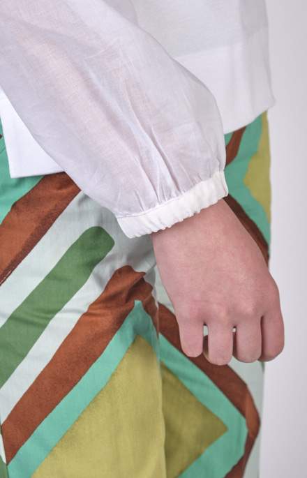 T-shirt manica lunga in scollo a V_COL_001_05