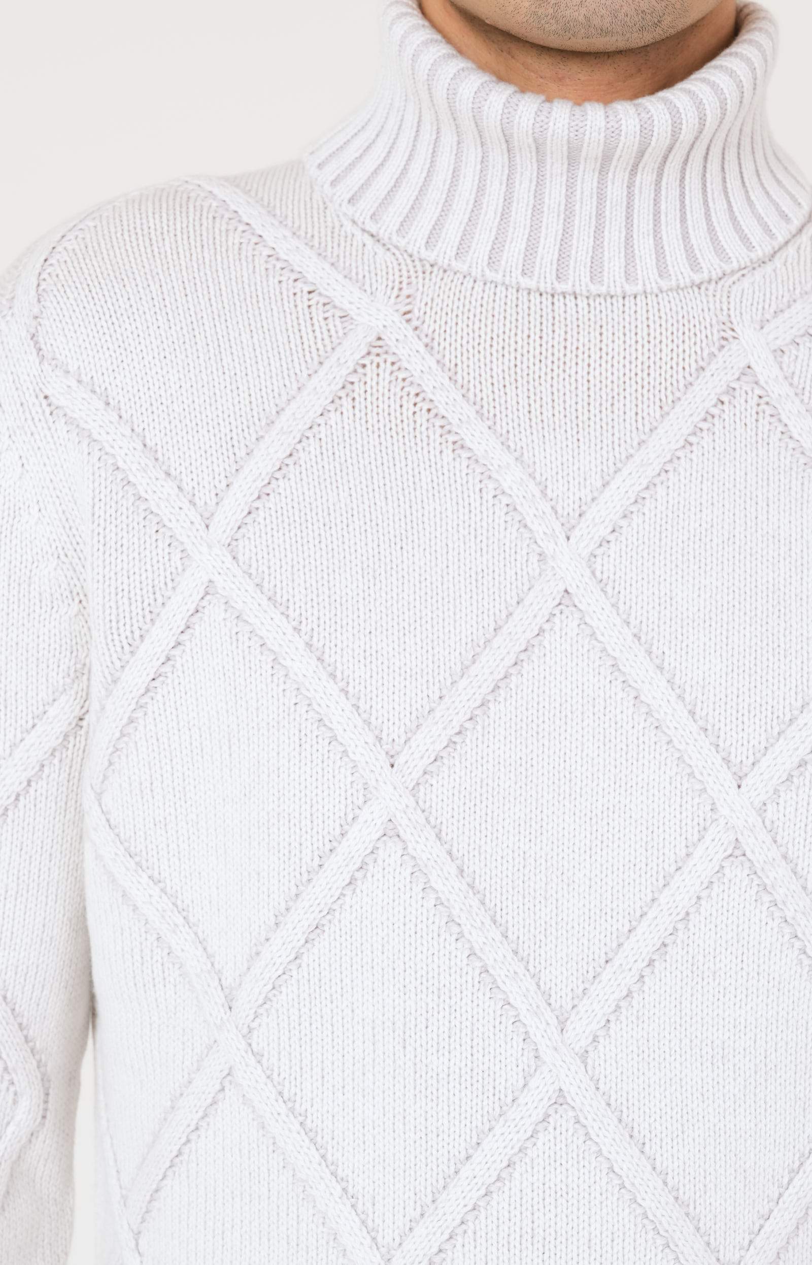 Diamond-patterned wool and cashmere turtleneck