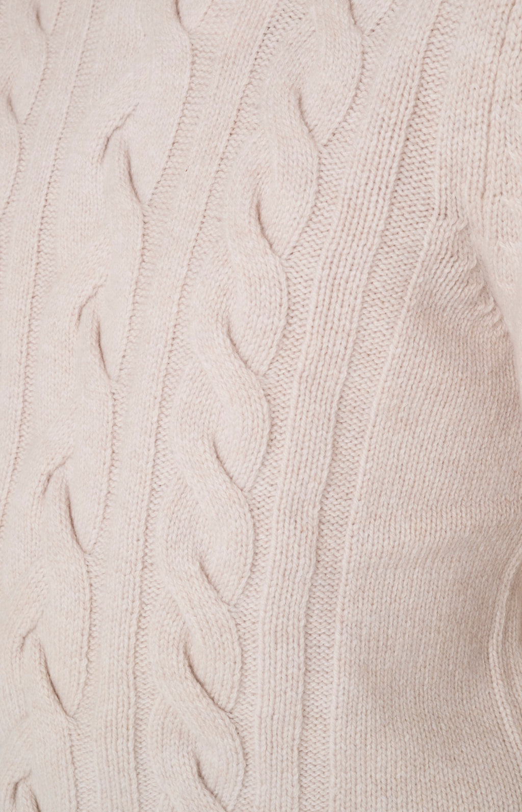 Dolcevita in lana a trecce