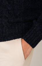 Dolcevita in lana a trecce