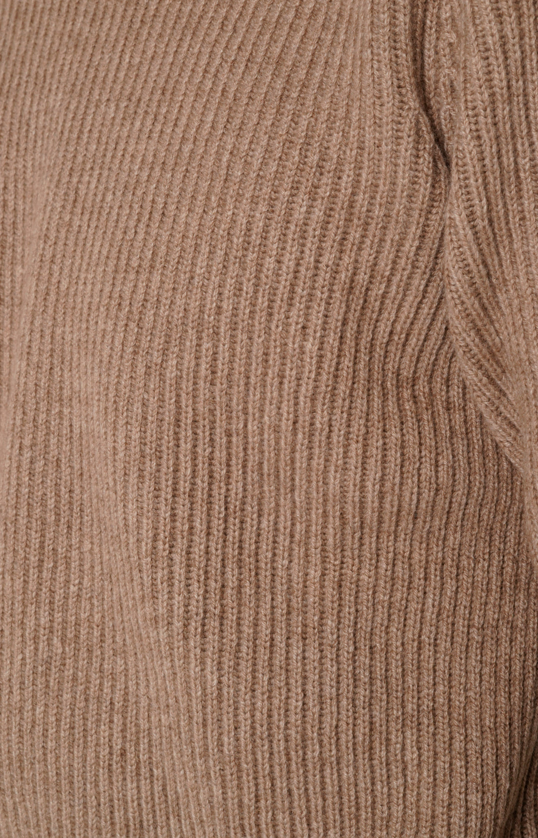 Girocollo in cashmere a coste