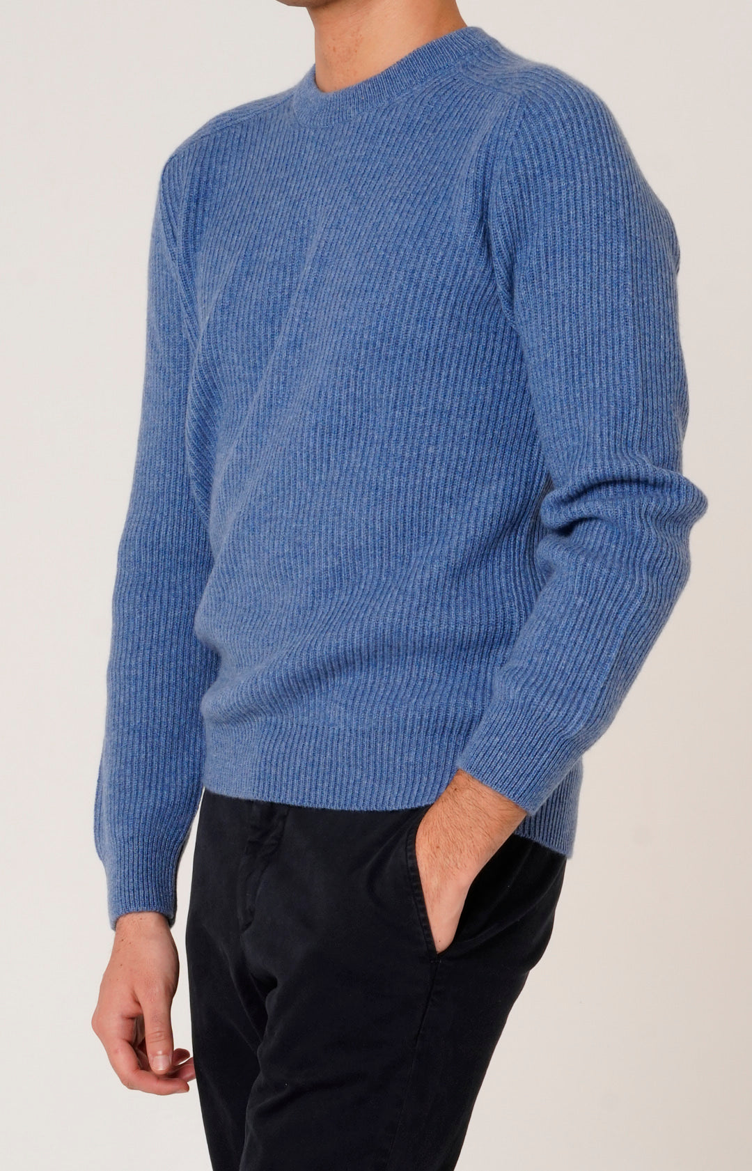 Girocollo in cashmere a coste