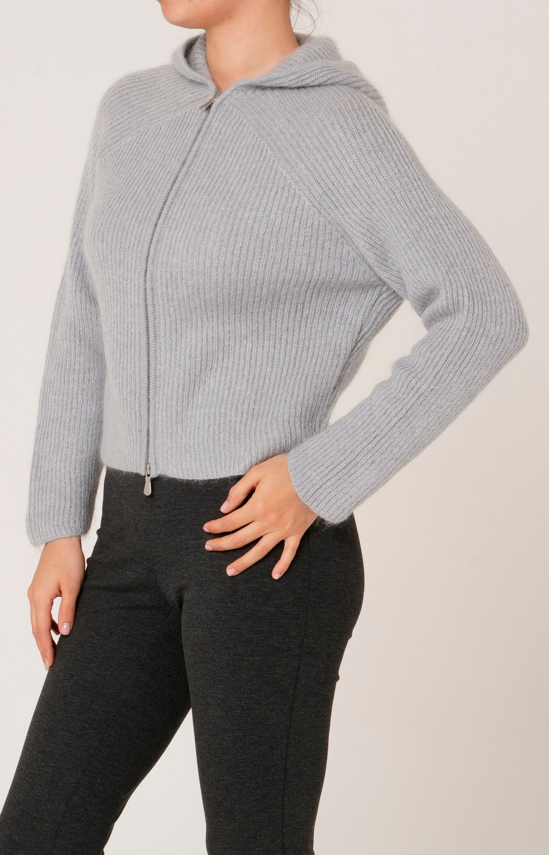 Bomber zip in mohair con cappuccio