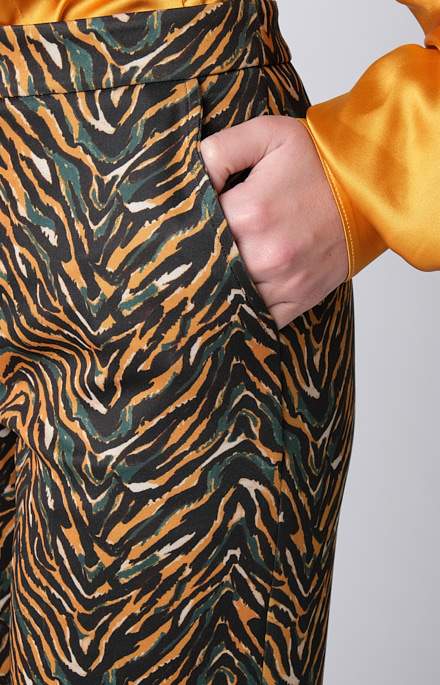 39058_MOD932_COL482_ 5