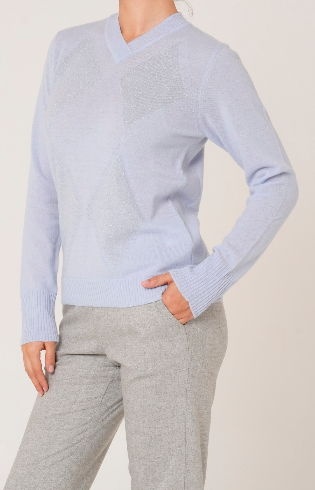 Scollo a V in lana e cashmere