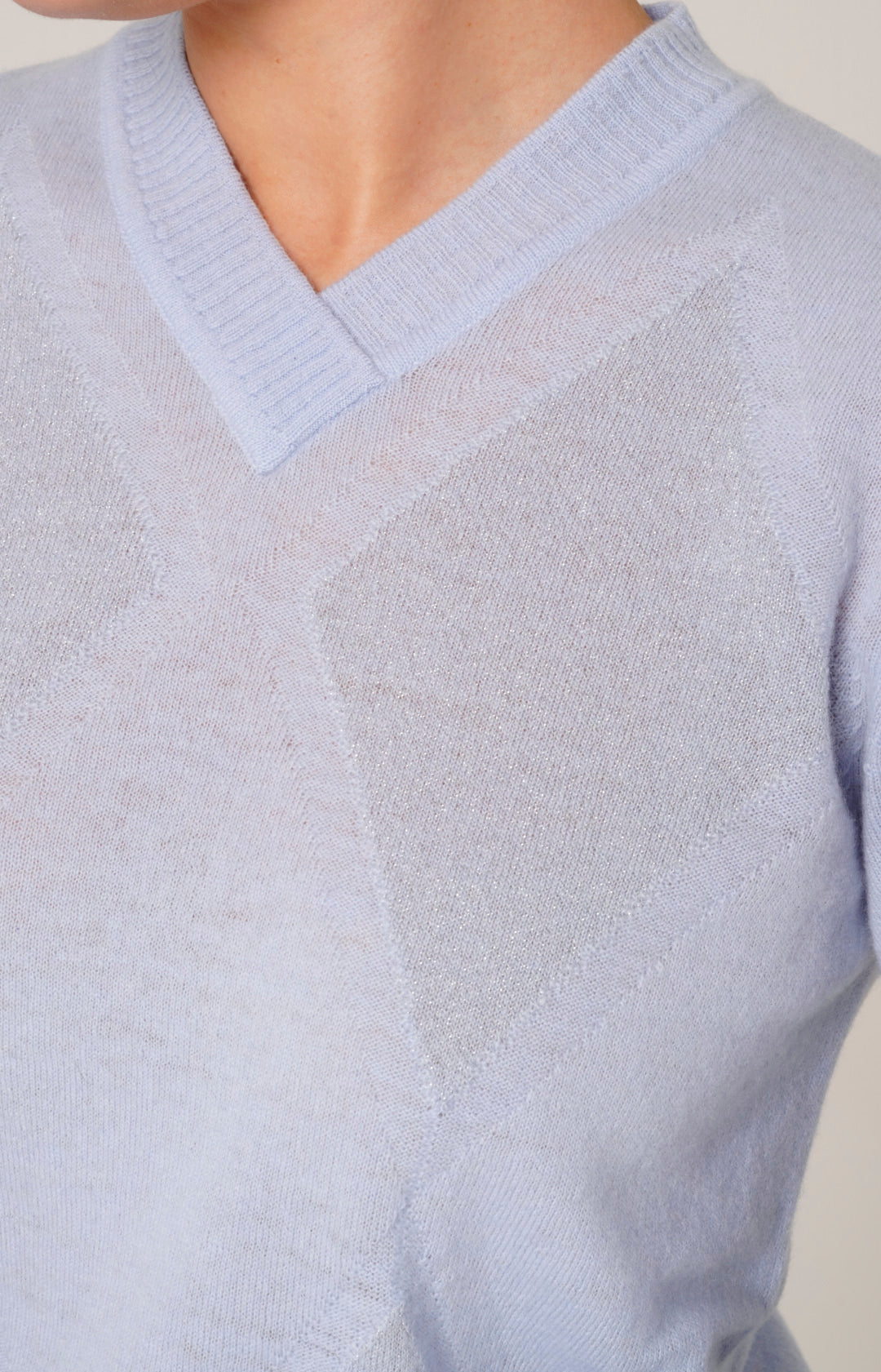 Scollo a V in lana e cashmere