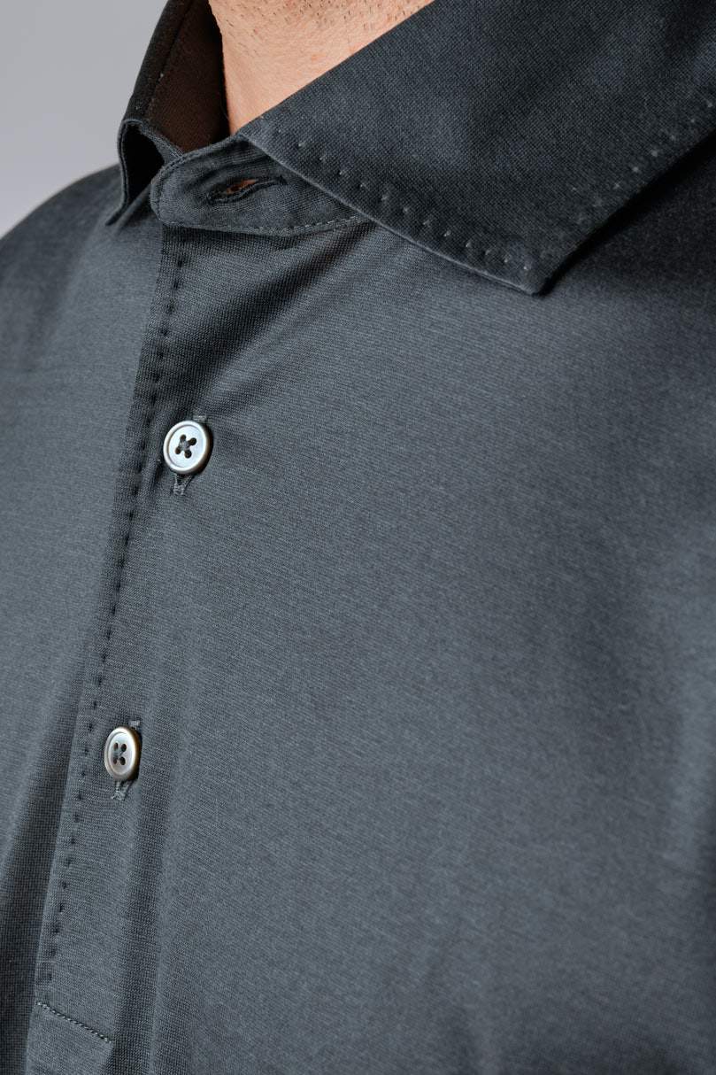 Short-sleeved polo shirt in ultra-light Scottish yarn