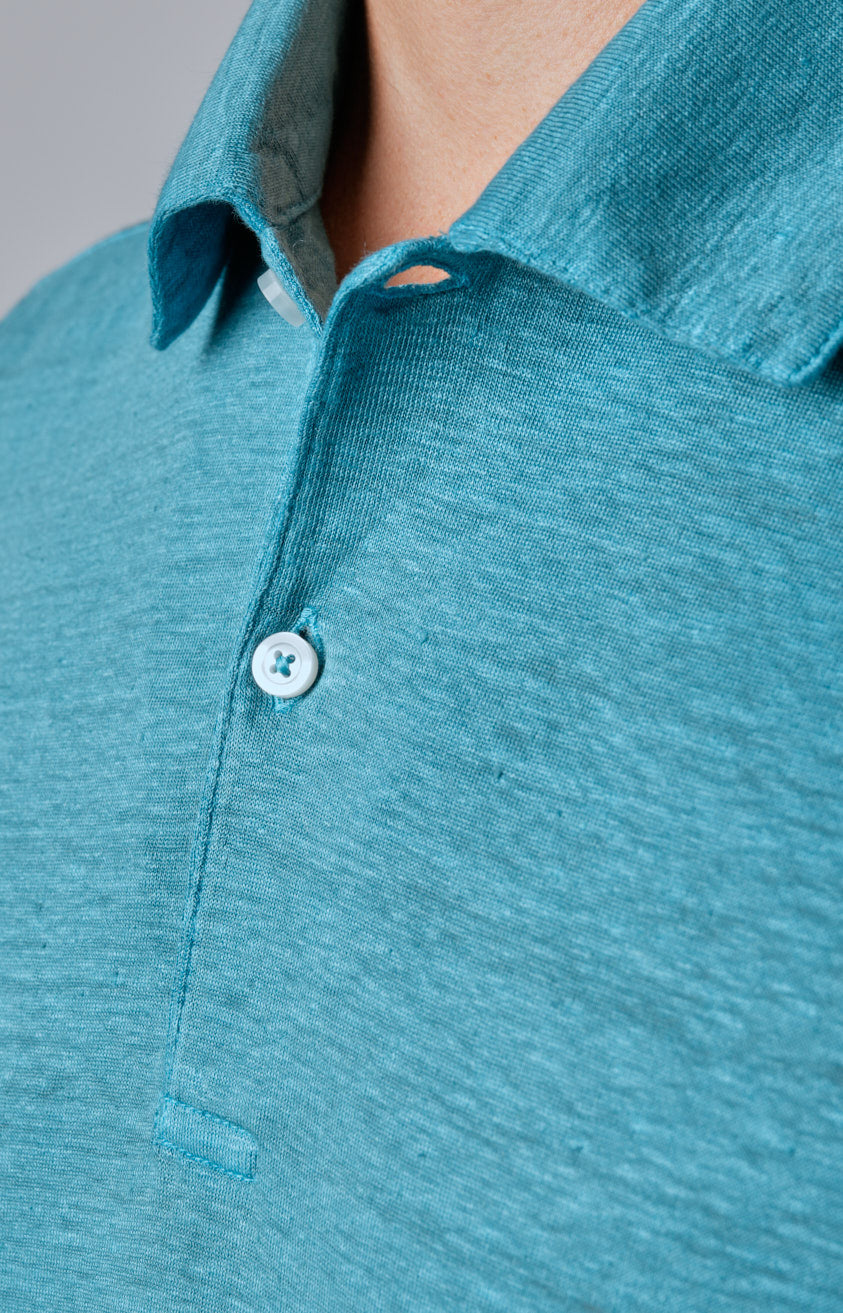 Short-sleeved polo shirt in ultra-light linen jersey