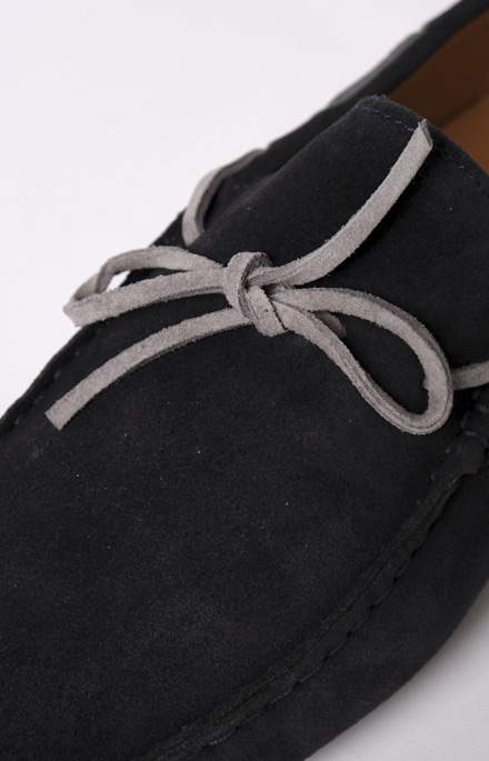 Mocassino barca in pelle scamosciata