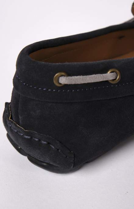 Mocassino barca in pelle scamosciata