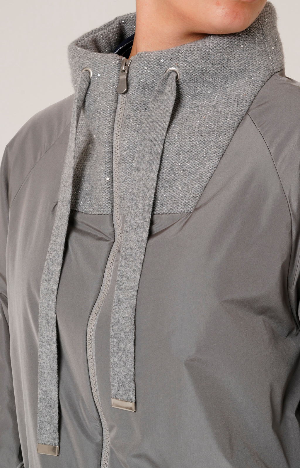 Piumino over in tessuto tecnico, lana e cashmere