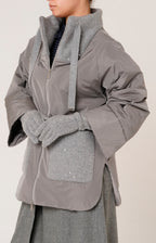 Piumino over in tessuto tecnico, lana e cashmere