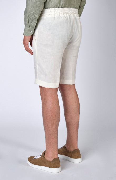 “Leisure fit” linen Bermuda shorts