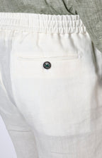 “Leisure fit” linen Bermuda shorts