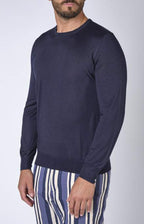 Ultra-light cashmere and silk crewneck