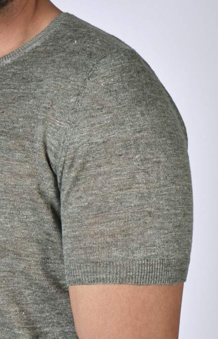 Short-sleeved T-shirt in ultra-light linen jersey