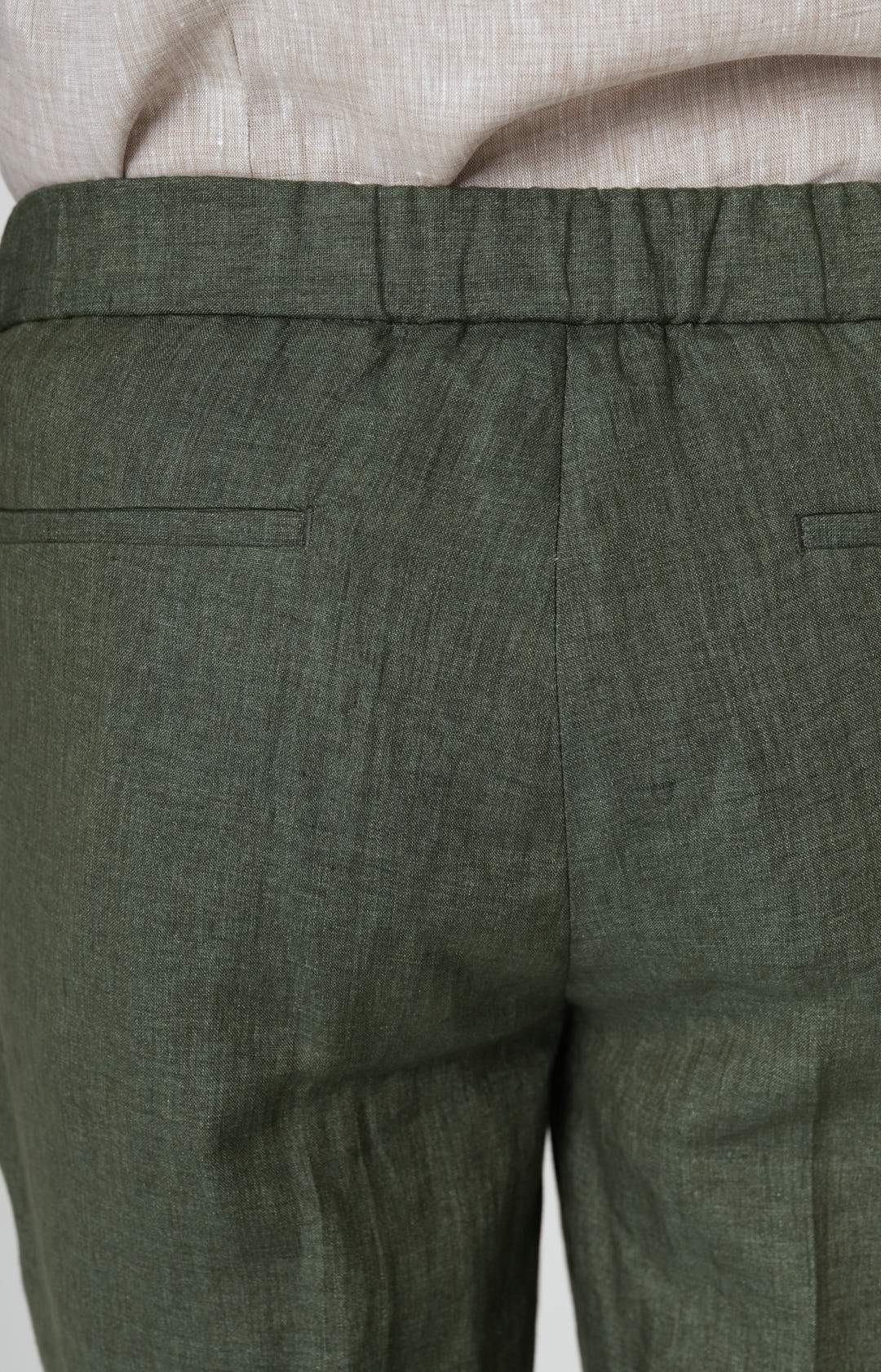 Linen suit with "leisure fit" trousers