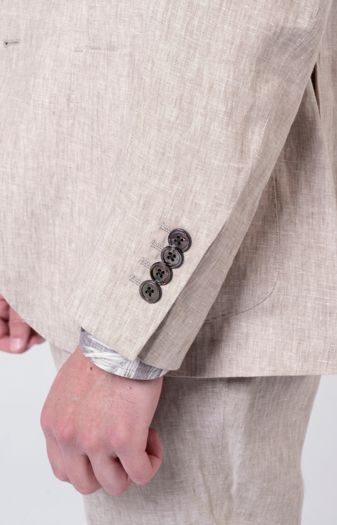 Abito in lino con pantalone "leisure fit"