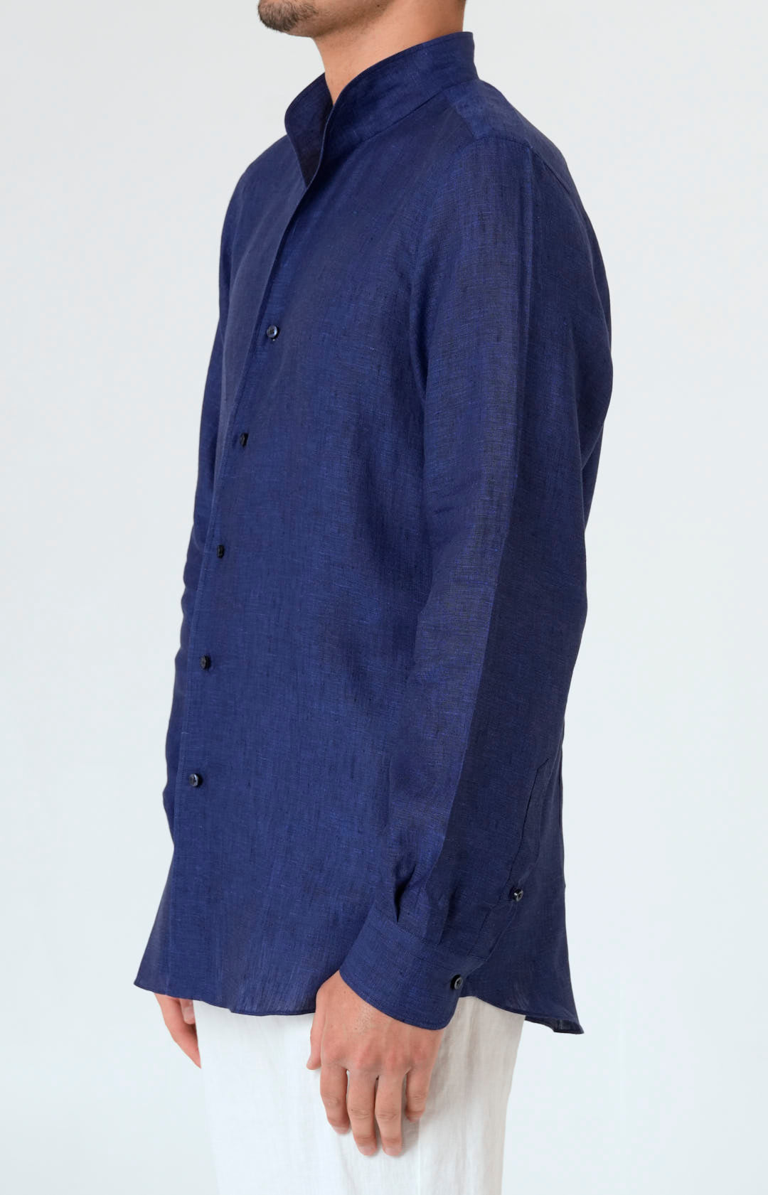 Pure linen shirt with tulip collar