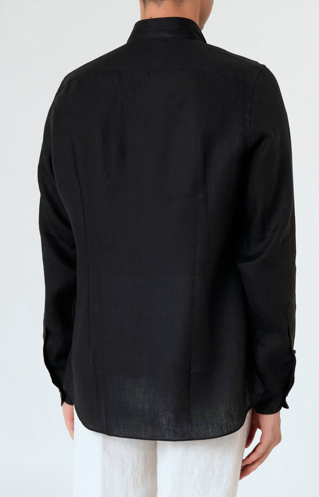 Pure linen shirt with tulip collar