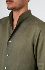 Pure linen shirt with tulip collar
