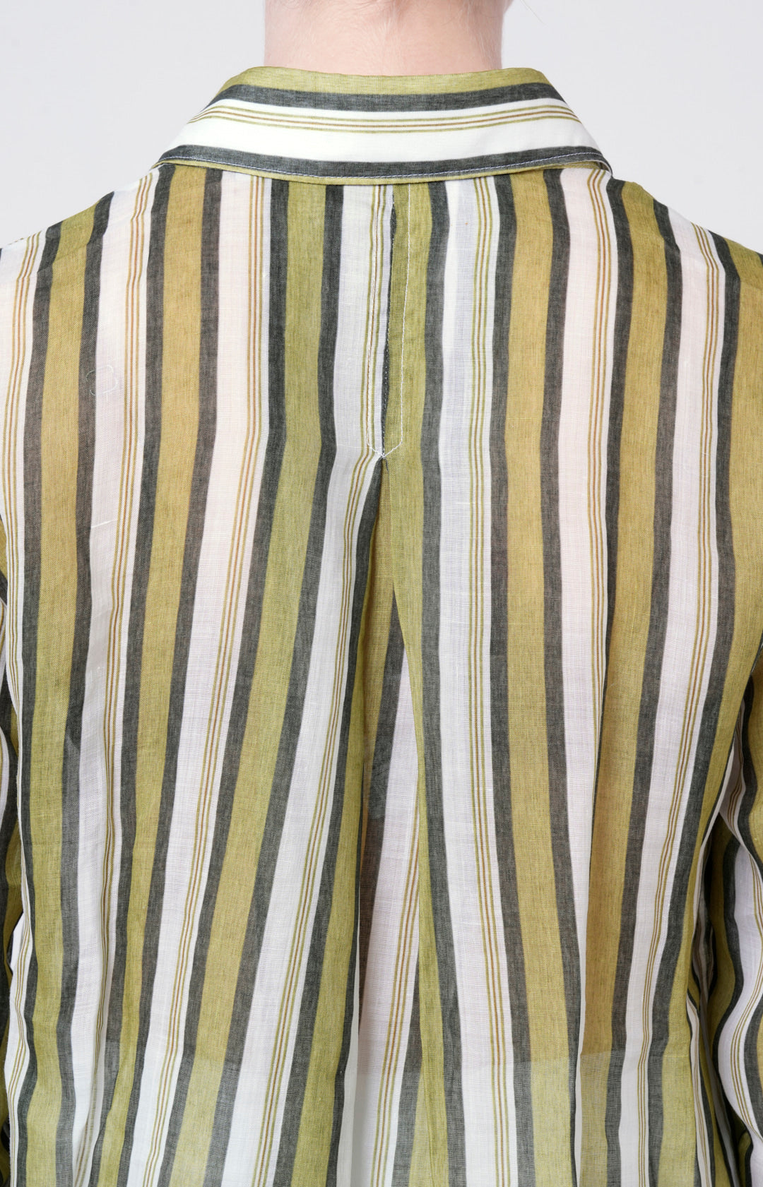 Camicia in tessuto biologico ultra-light