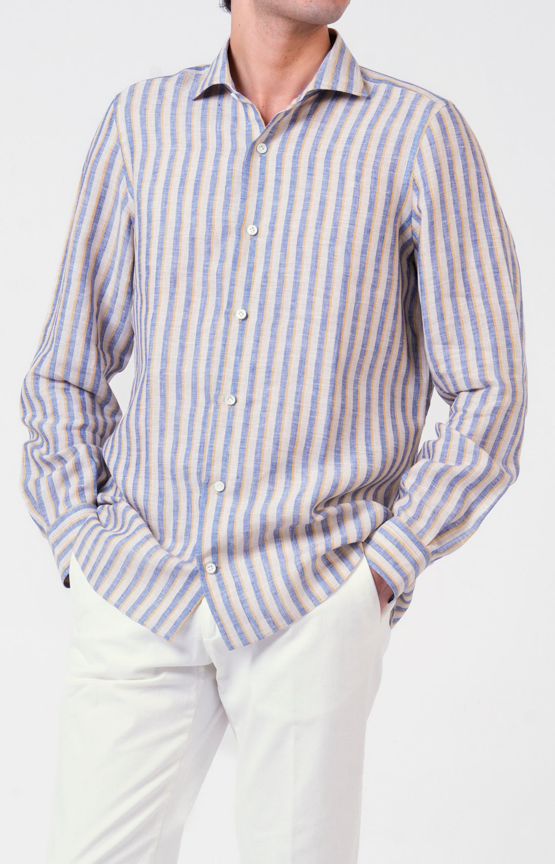 Camicia in lino rigato con collo francese