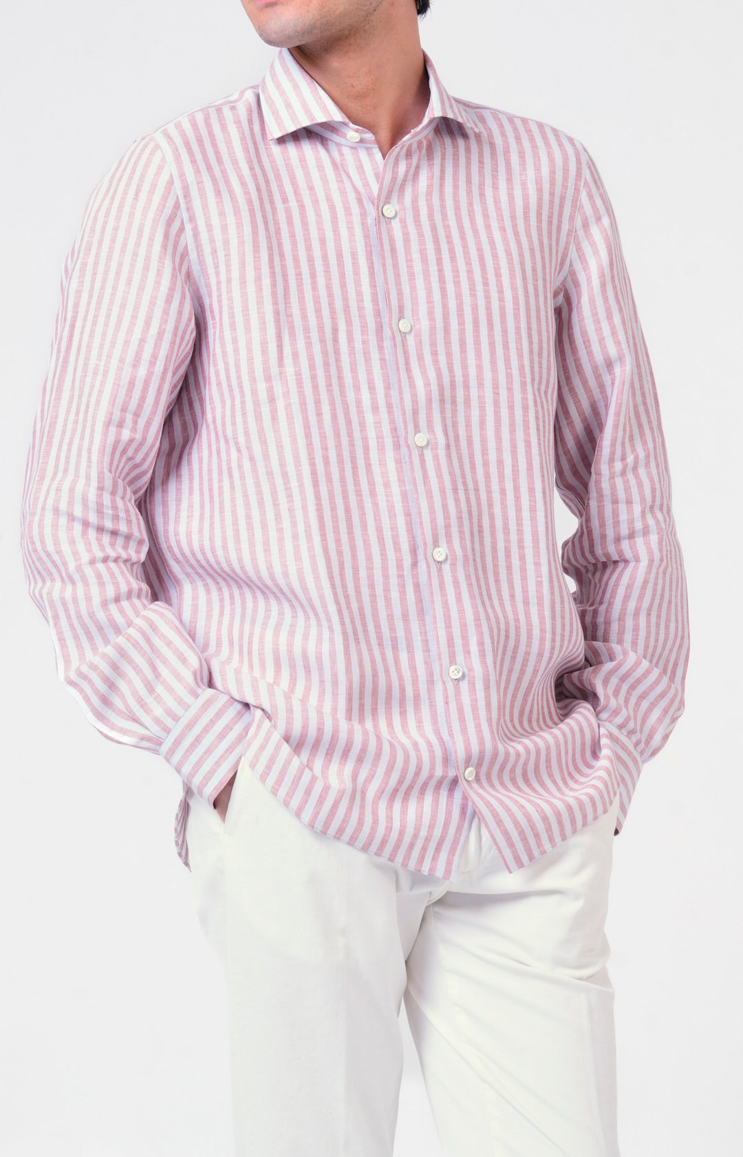 Camicia in lino rigato con collo francese