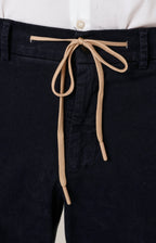 "Leisure Fit" trousers in stretch gabardine