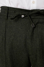 Pantalone "Leisure Fit" in flanella con pinces