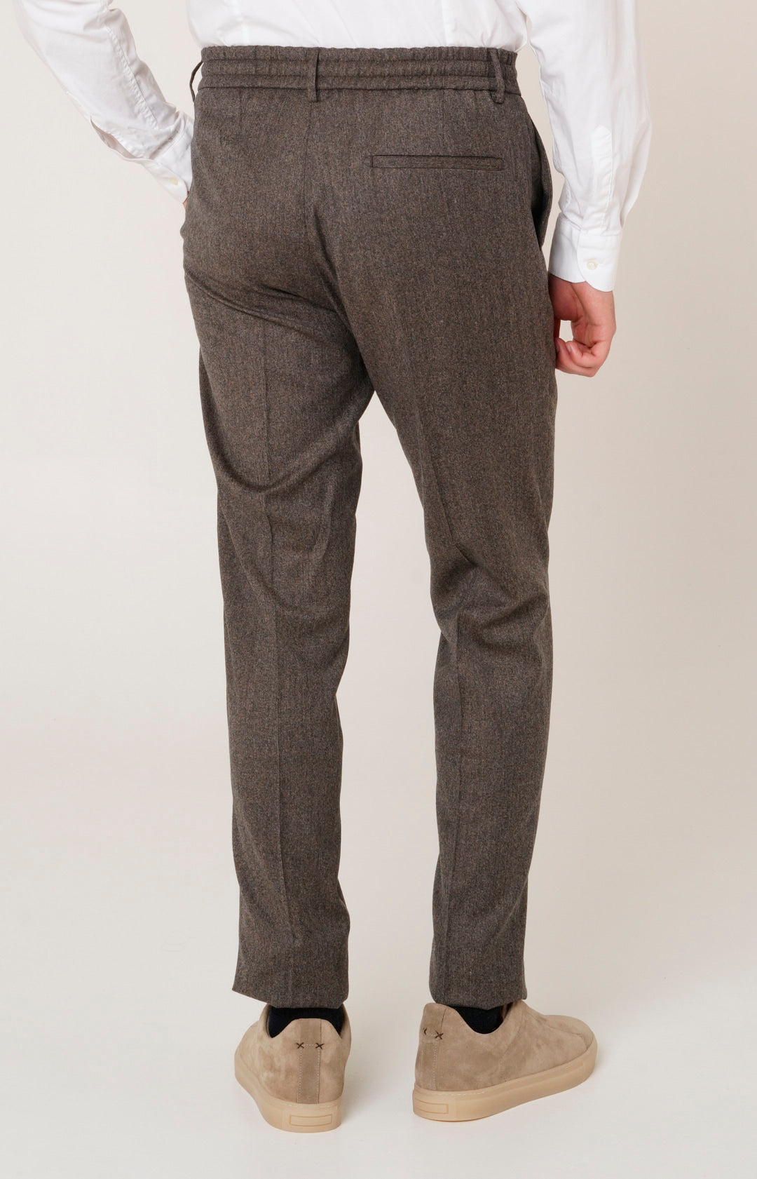 Pantalone "Leisure Fit" in flanella con pinces