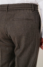 Pantalone "Leisure Fit" in flanella con pinces