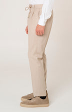 Pantalone "Leisure Fit" in flanella con pinces