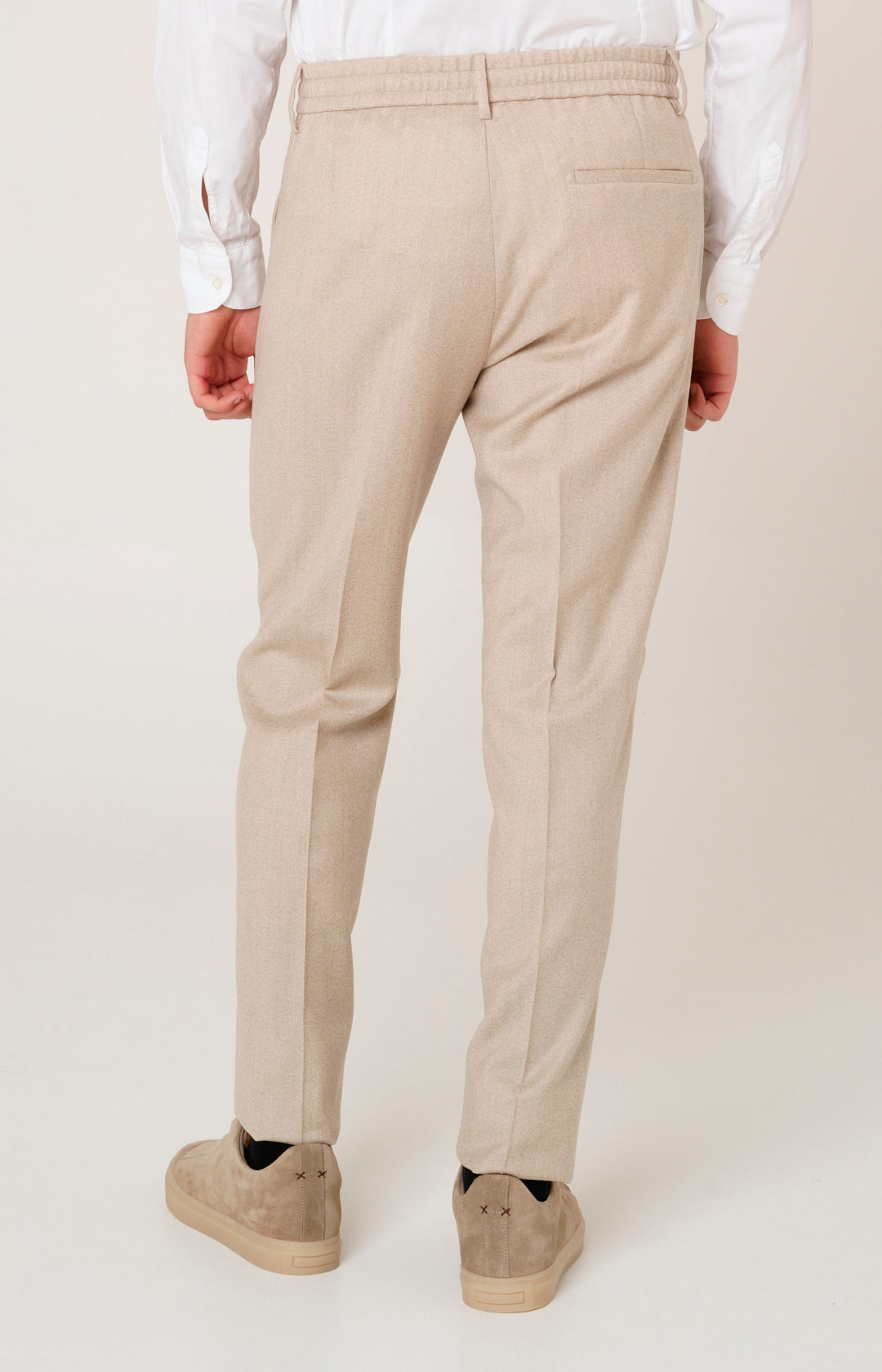 Pantalone "Leisure Fit" in flanella con pinces