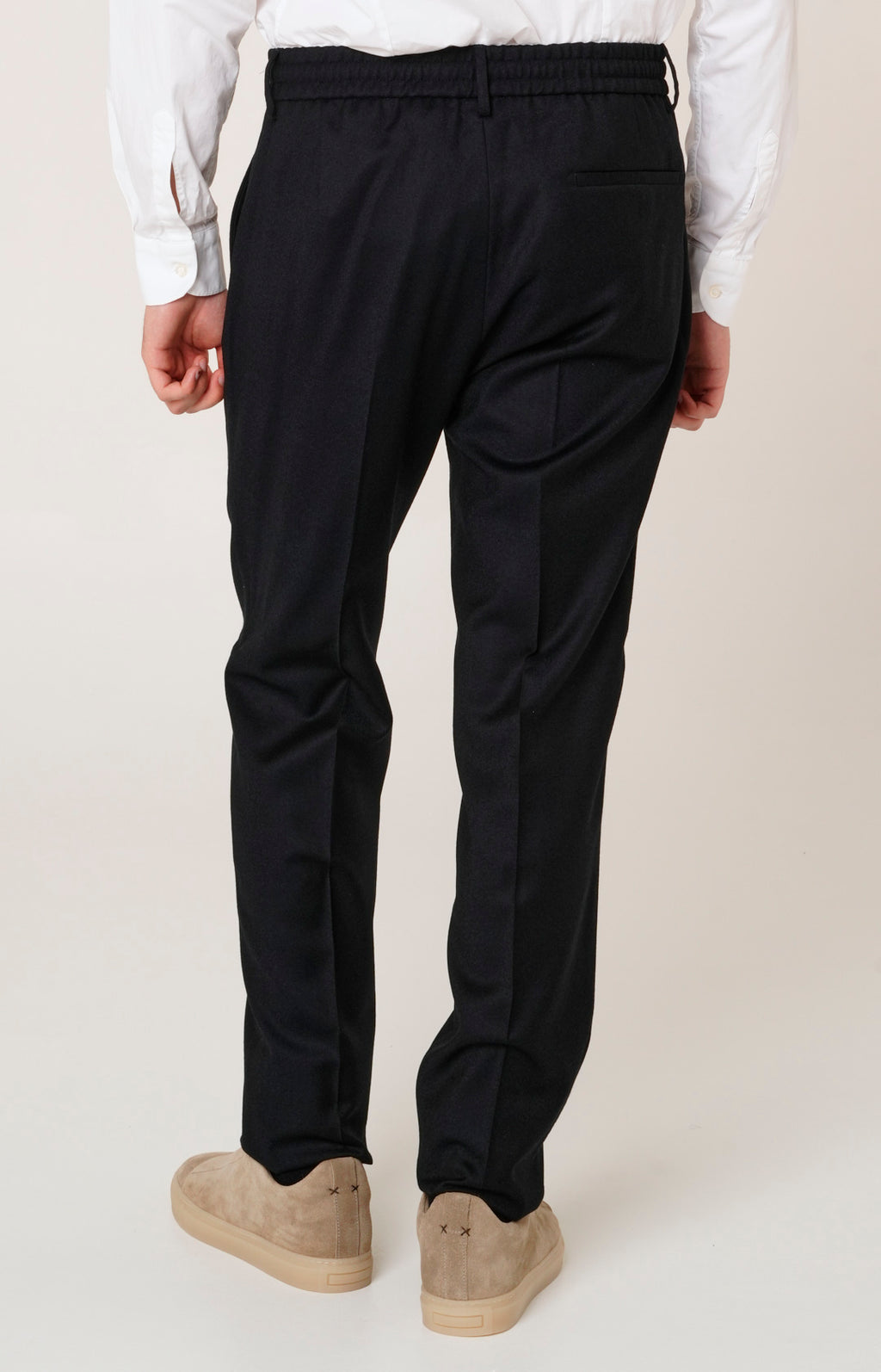 Pantalone "Leisure Fit" in flanella con pinces