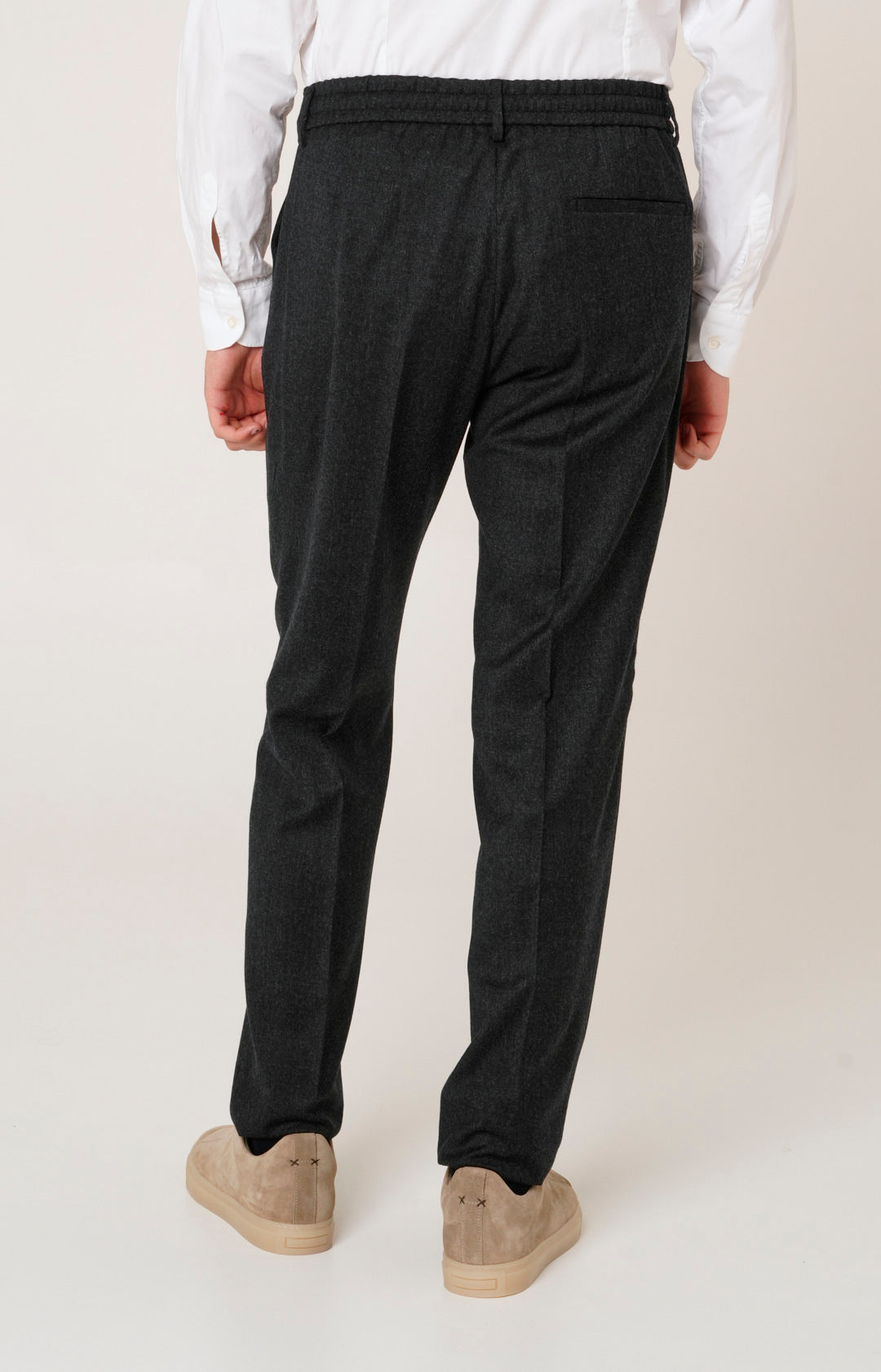 Pantalone "Leisure Fit" in flanella con pinces