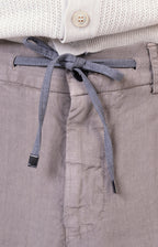 “Leisure Fit” linen trousers