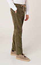 "Leisure Fit" trousers in stretch velvet