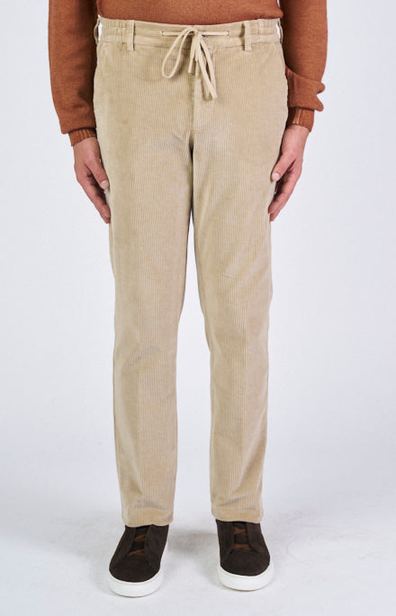 "Leisure Fit" trousers in stretch velvet