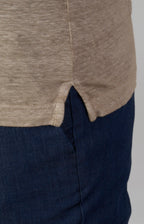 Short-sleeved polo shirt in ultra-light linen jersey