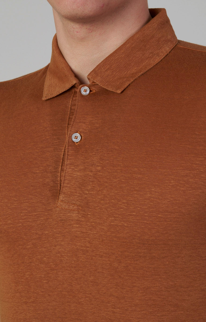 Short-sleeved polo shirt in ultra-light linen jersey