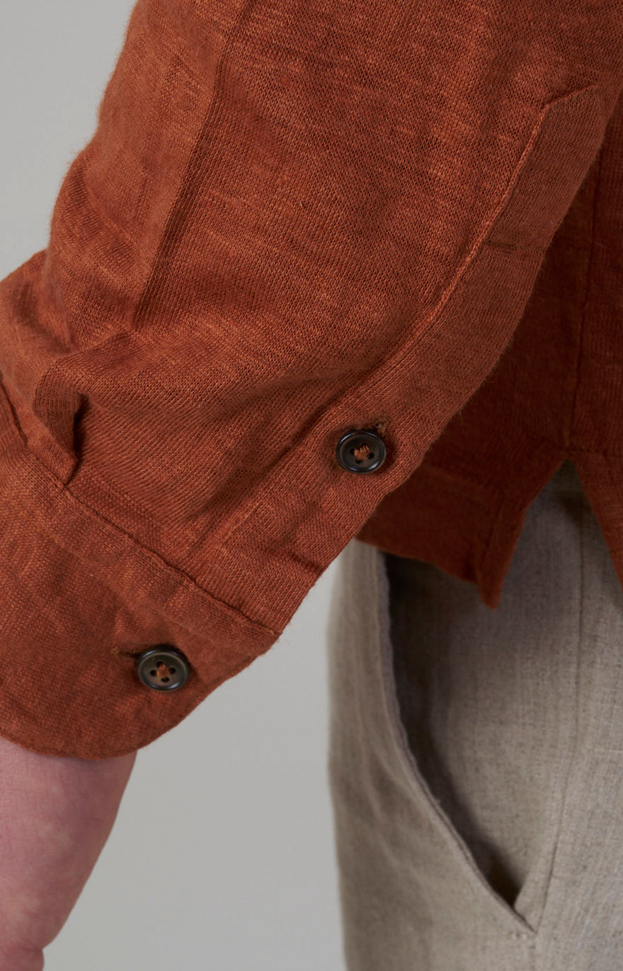 Long-sleeved polo shirt in ultra-light linen jersey