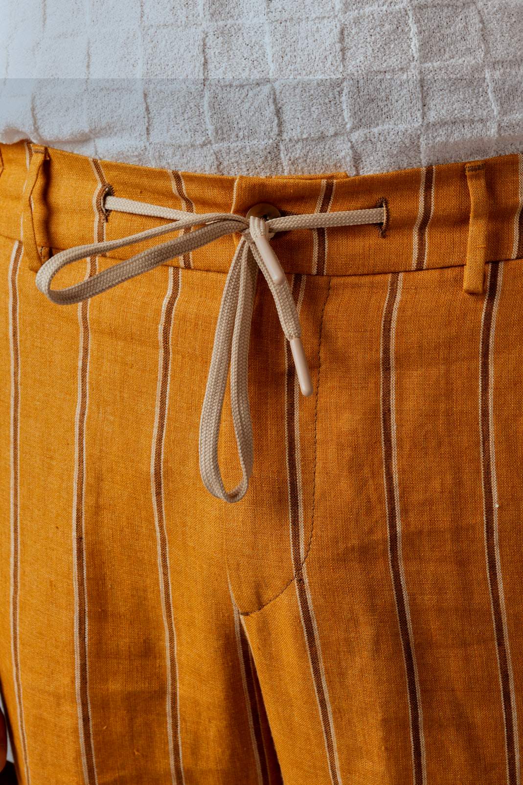 Pantalone "Leisure Fit" in lino rigato