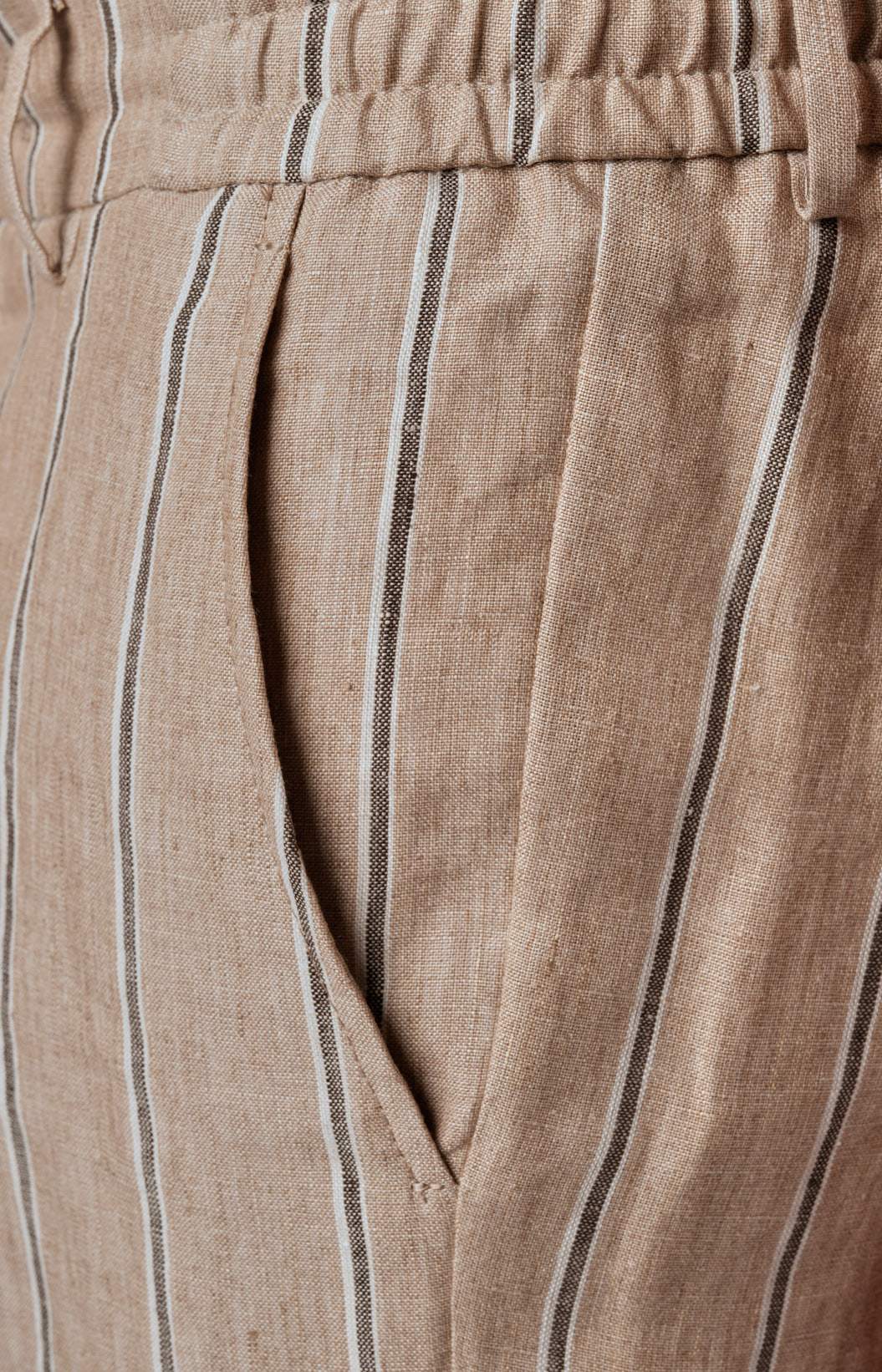 Pantalone da uomo in lino Leisure Fit beige con righe marroni