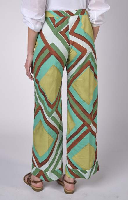 Pantalone gamba larga con fantasia geometrica_COL_483_04