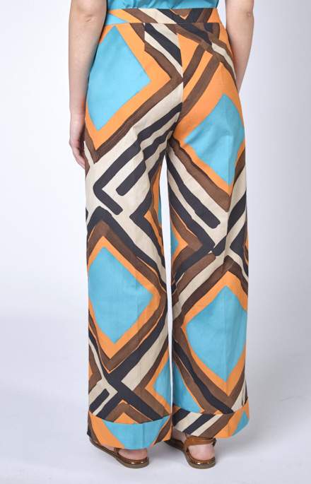 Pantalone gamba larga con fantasia geometrica