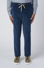"Leisure Fit" trousers in stretch velvet