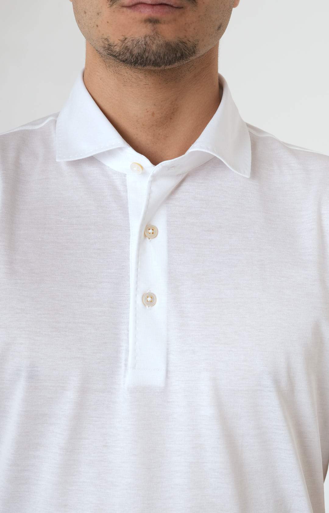 Short-sleeved polo shirt in ultra-light Scottish yarn